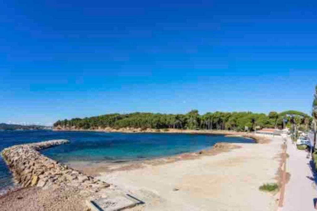 Charmant Studio A Saint Mandrier Sur Mer Apartman Kültér fotó
